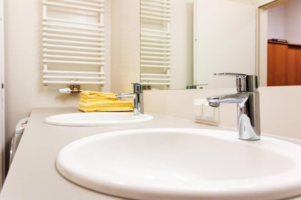 וינה New, Quiet Flat Next To U1, Vic, Shopping Mall,... מראה חיצוני תמונה